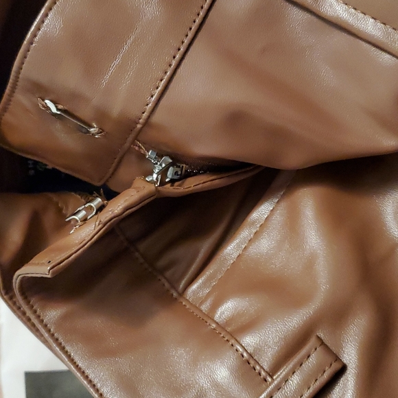 Shein plus women's vegan leather pants - Picture 8 of 10